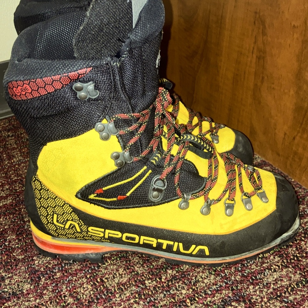 La Sportiva Nepal Cubes Gore Tex